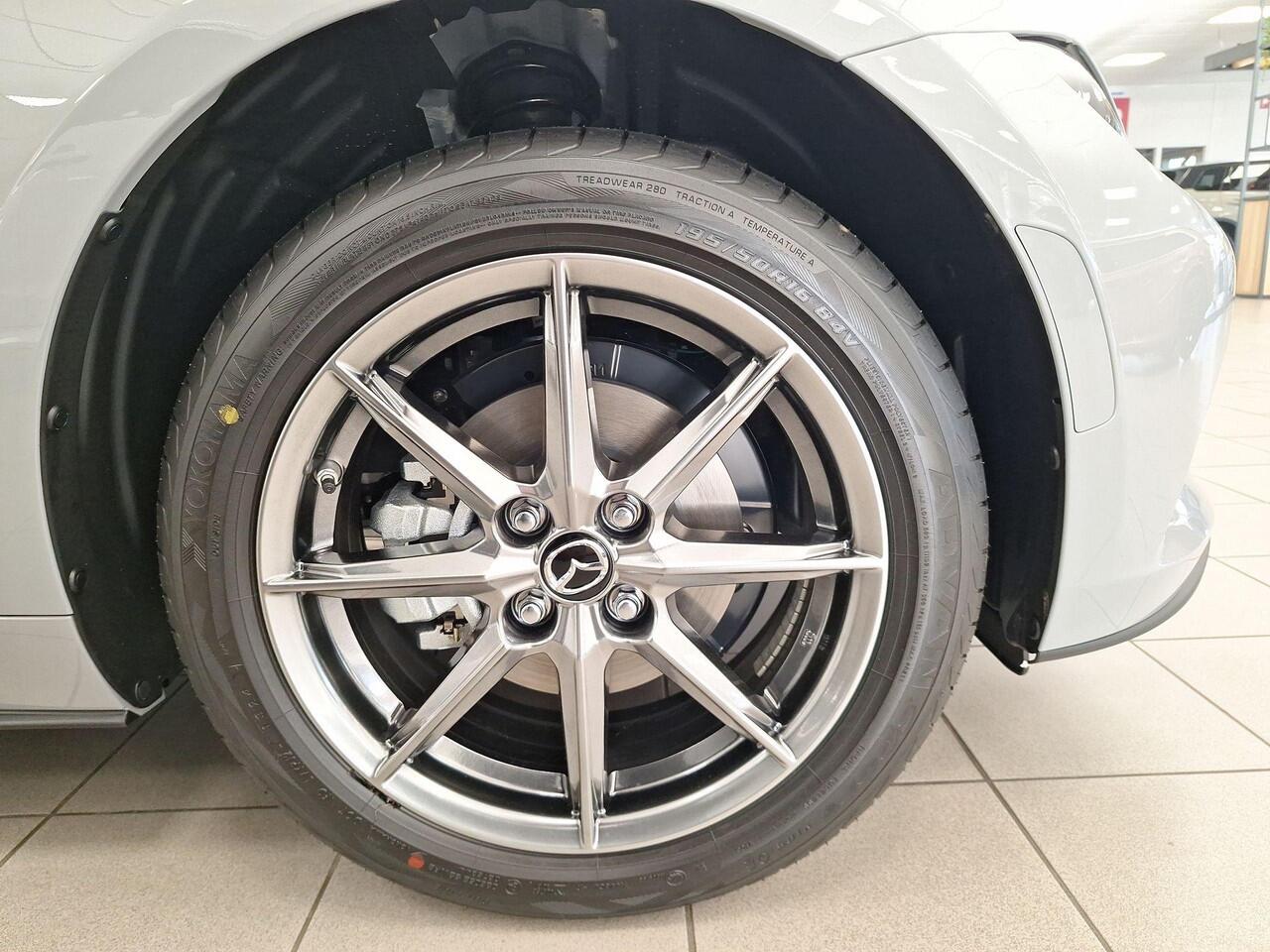 Mazda MX-5 1.5 SkyActiv-G 132 Exclusive-Line | Rijklaar | Apple carplay | Camera | Stoel verwarming