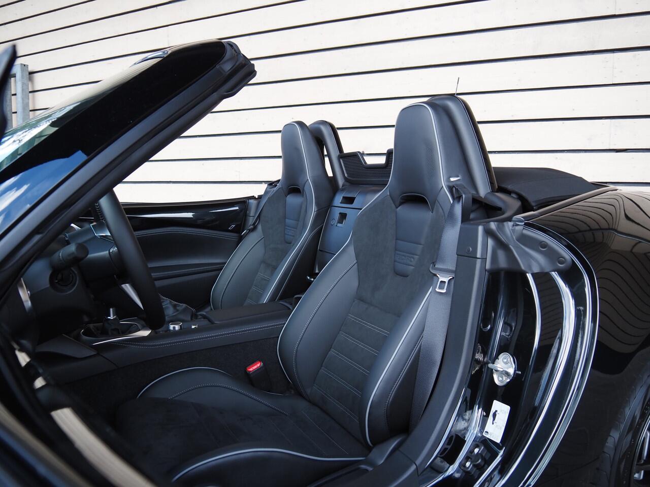 Mazda MX-5 1.5 SkyActiv-G 132 Homura - Recaro - Brembo - Nu met ¤ 4.000,- Voorraad Korting