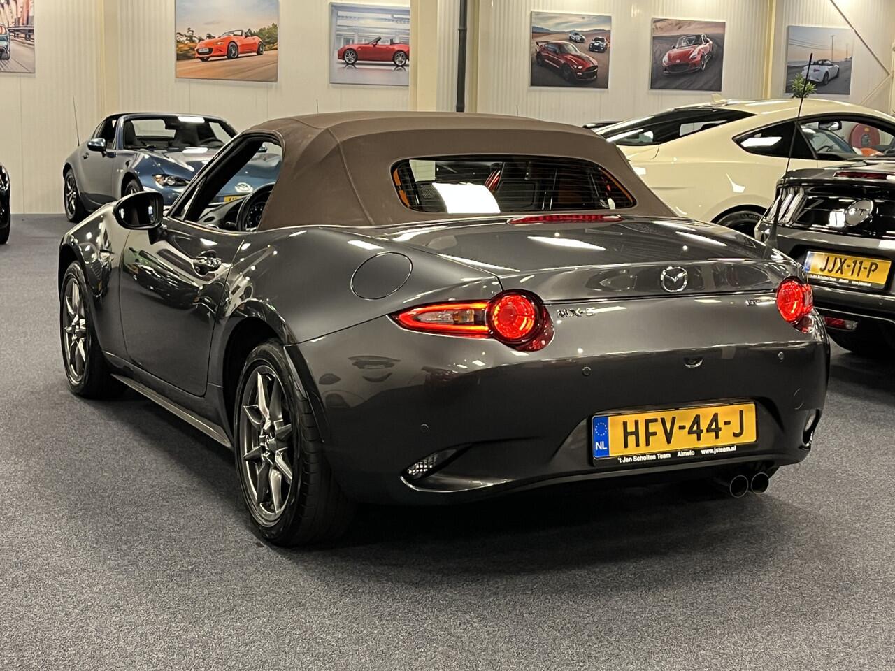 Mazda MX-5 ND Roadster 1.5 SkyActiv-G 132PK Kazari Bose Leder Camera PDC Apple CarPlay