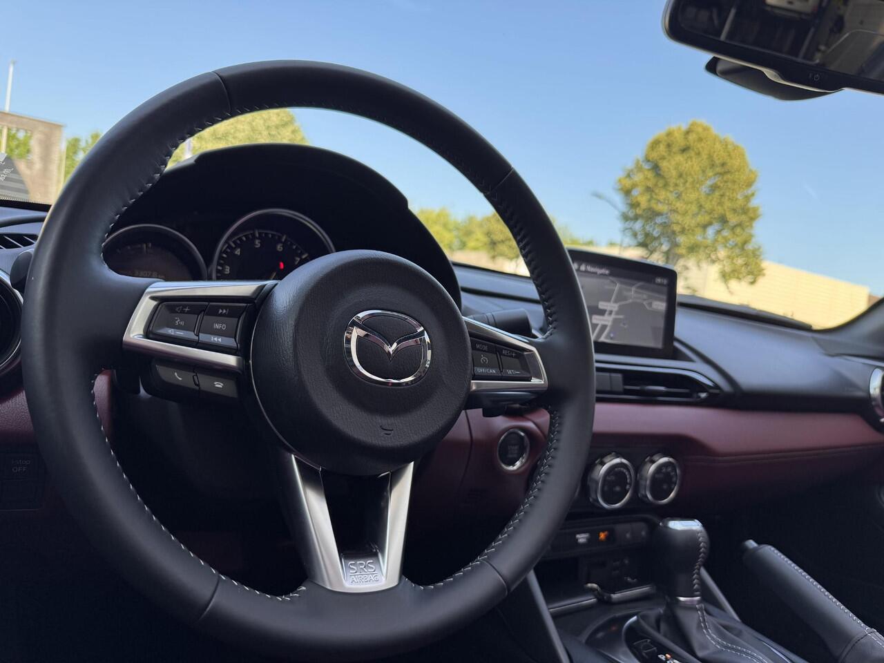 Mazda MX-5 2.0 SkyActiv-G 184 Automaat Apple carplay/Leder/Camera