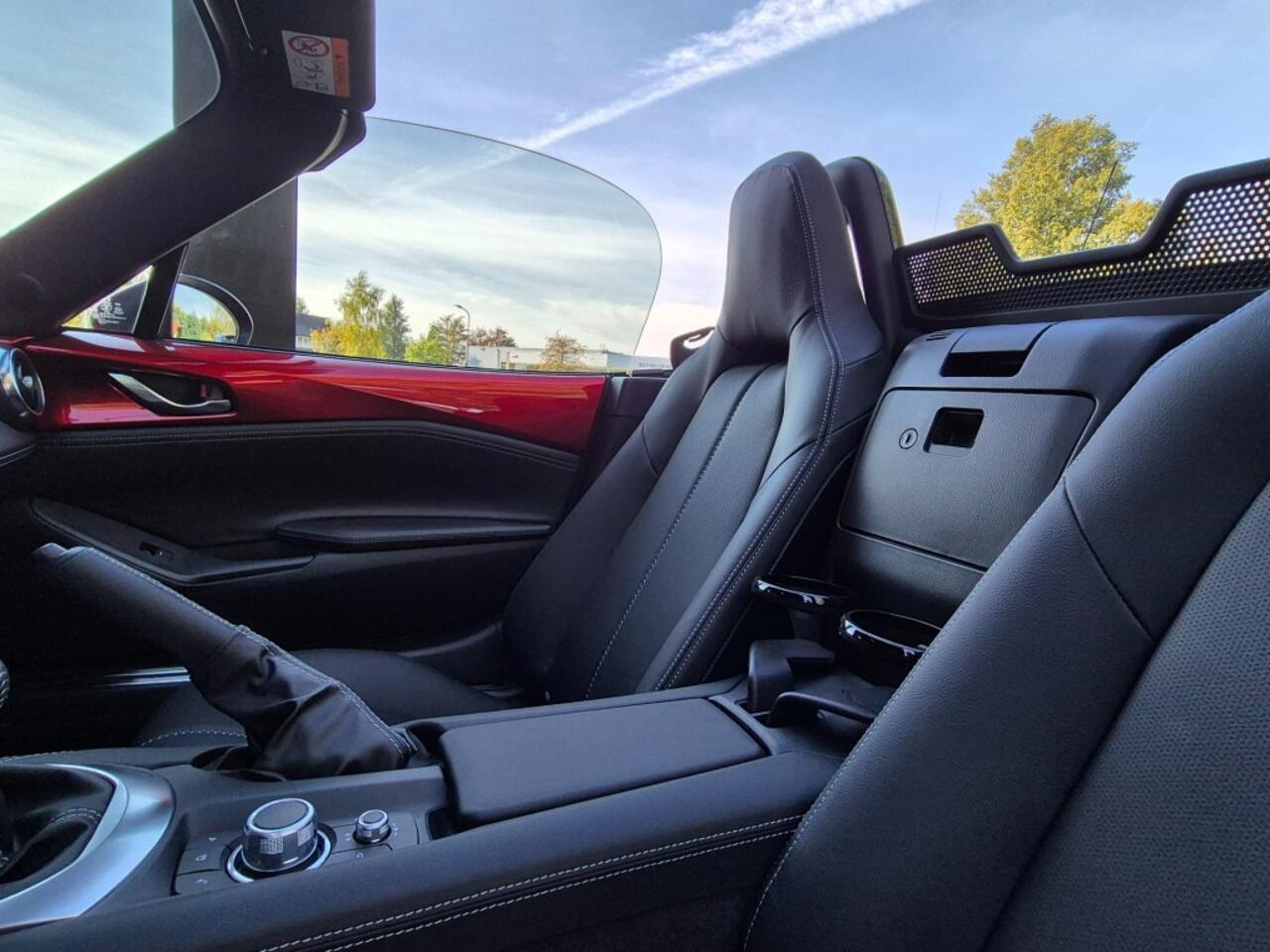 Mazda MX-5 SKYACTIV-G 1.5 132 6MT EXCLUSIVE-LINE / DEMO VOORDEEL!!