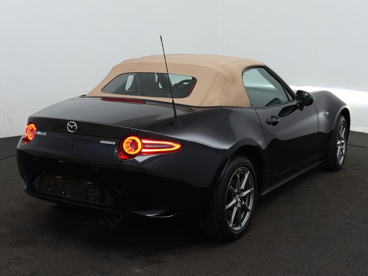 Mazda MX-5 1.5 SkyActiv-G 132 Kazari | Instapvoordeel ¤3.000,- |