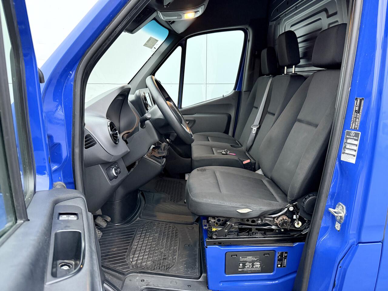 Mercedes-Benz 311 CDI Sprinter 2.2 L2H2 Climate Control Carplay ESP Parkeersensoren achter