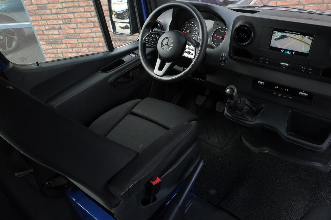 Mercedes-Benz 311 CDI Sprinter 2.2 L2H1 Dubbele cabine Navigatie, Achteruitrijcamera, Trekhaak, Cruisecontrole, Airco