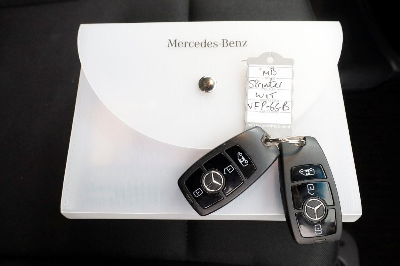 Mercedes-Benz 311 CDI Sprinter 115pk RWD L2H2 Servicewagen Airco/Camera/230V 03-2020