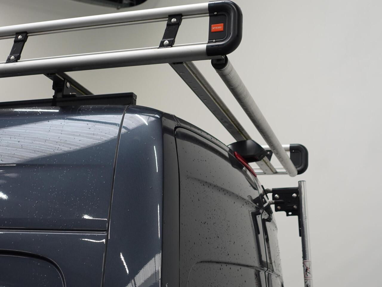 Mercedes-Benz 311 CDI Sprinter 1.9 L3H2 Automaat Airco Navi Imperiaal Cruise Trekhaak