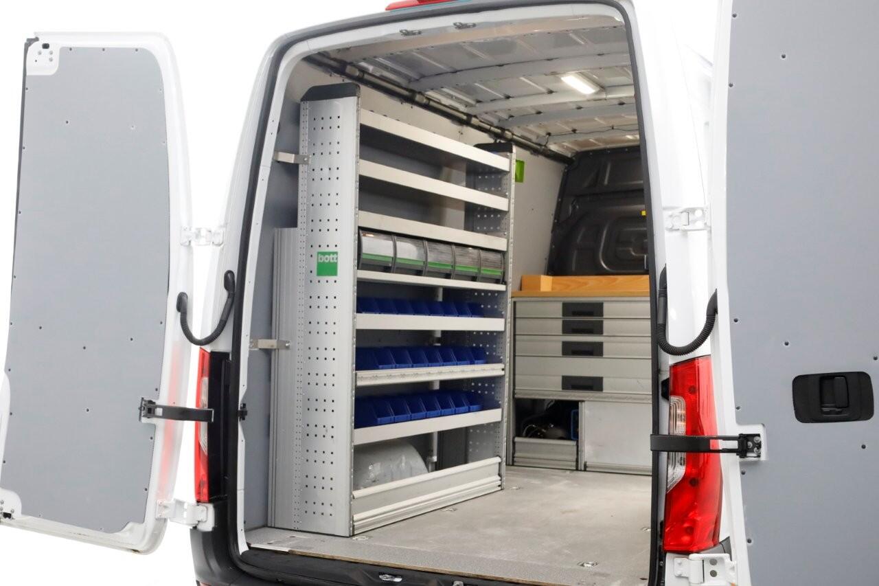 Mercedes-Benz 311 CDI Sprinter 115pk RWD L2H2 Servicewagen Airco/Camera/230V 02-2022