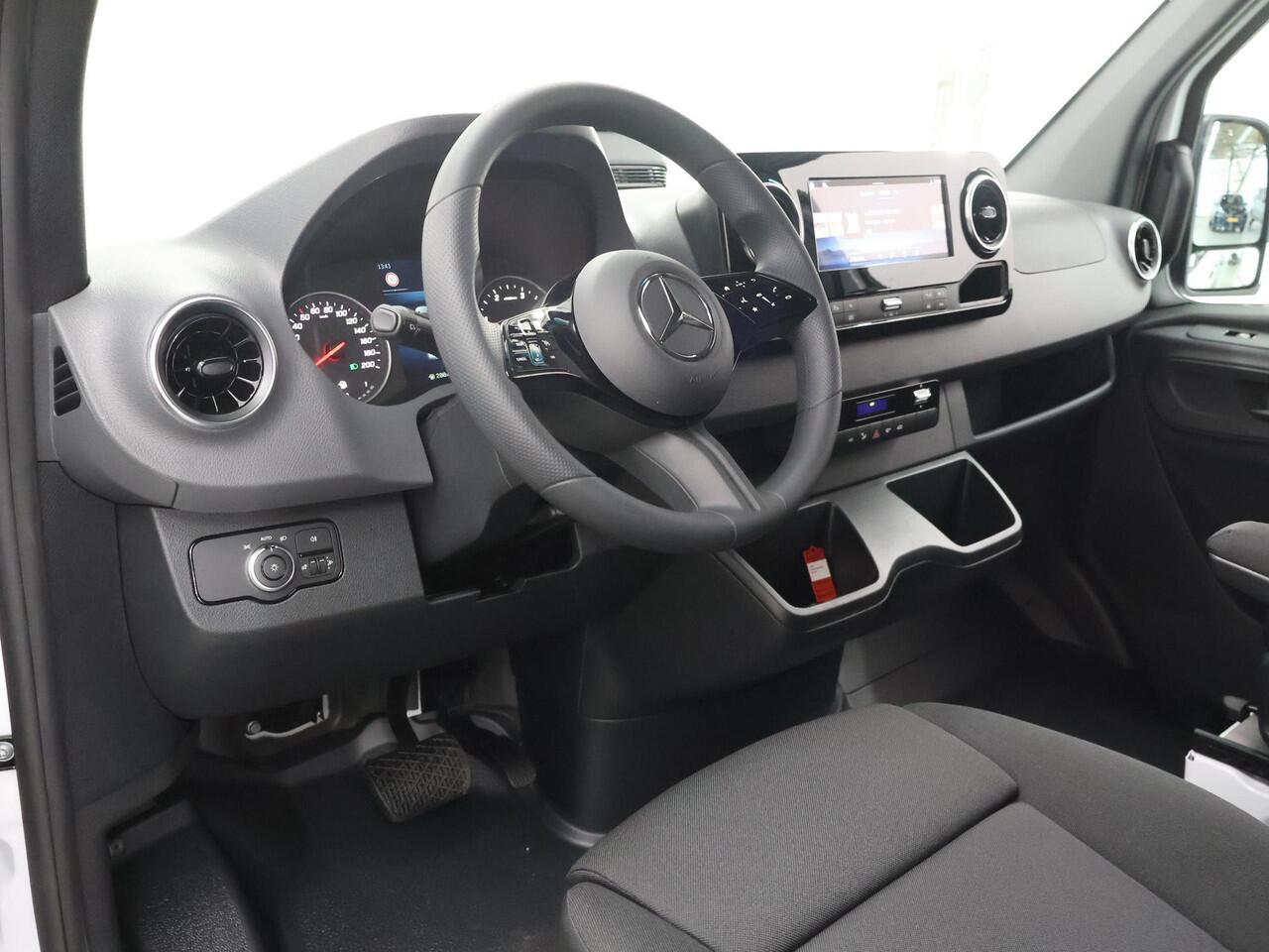 Mercedes-Benz 311 CDI Sprinter | Aut. | L3 H2 | Pro | Achteruitrijcamera | Achterdeuren 270 graden | Cruise Control | Airco | 2-zits | Opstaptrede | Dodehoekassistent | Lane-Assit