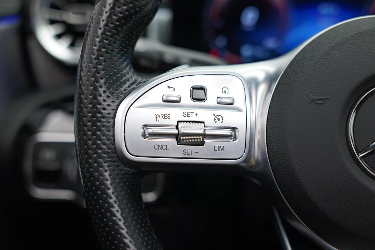 Mercedes-Benz A-KLASSE A250 e AMG Line |Pano|Ambient|Carplay|Dodehoek|