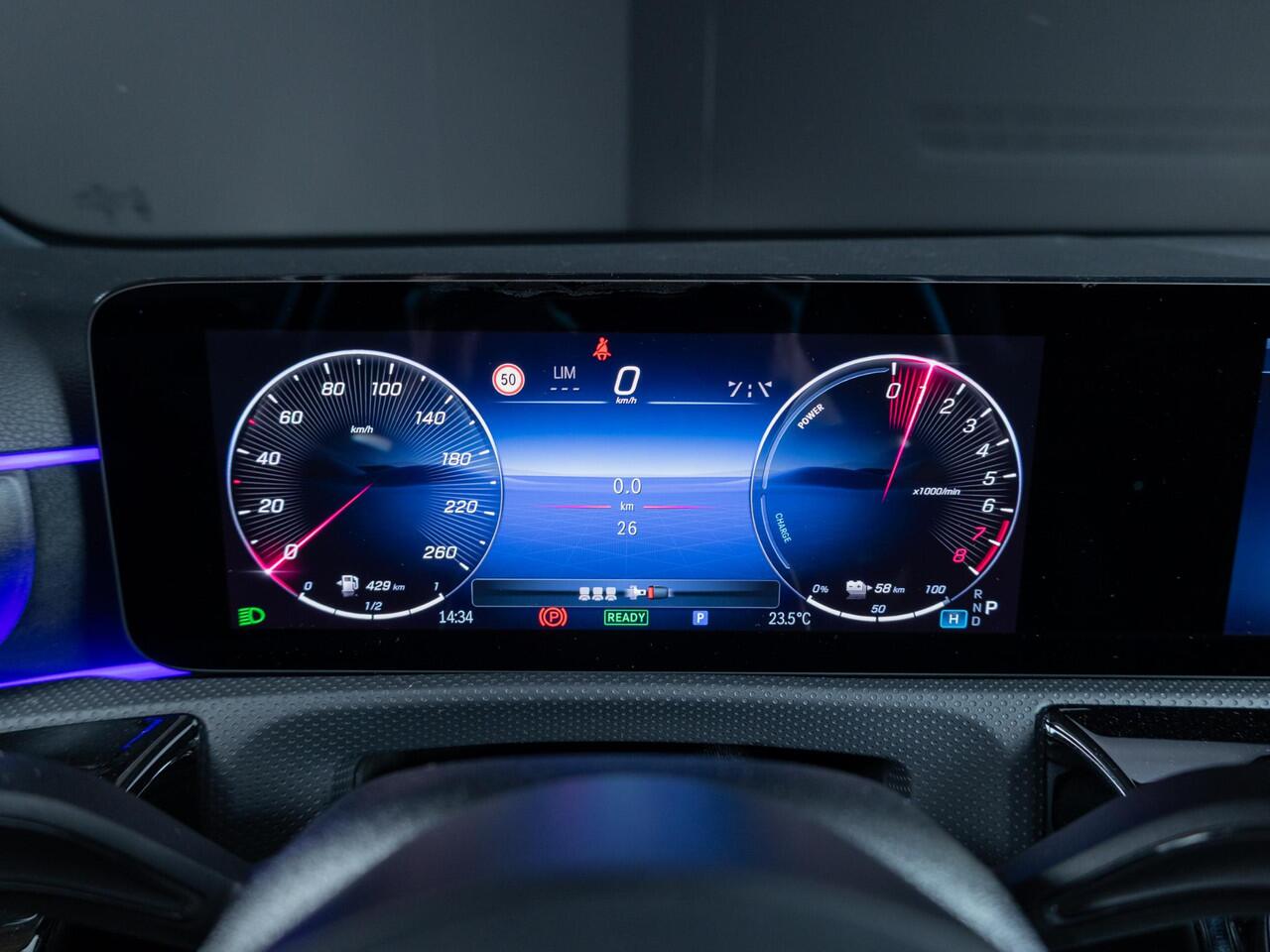 Mercedes-Benz A-KLASSE Hatchback 250 e Star Edition AMG Line