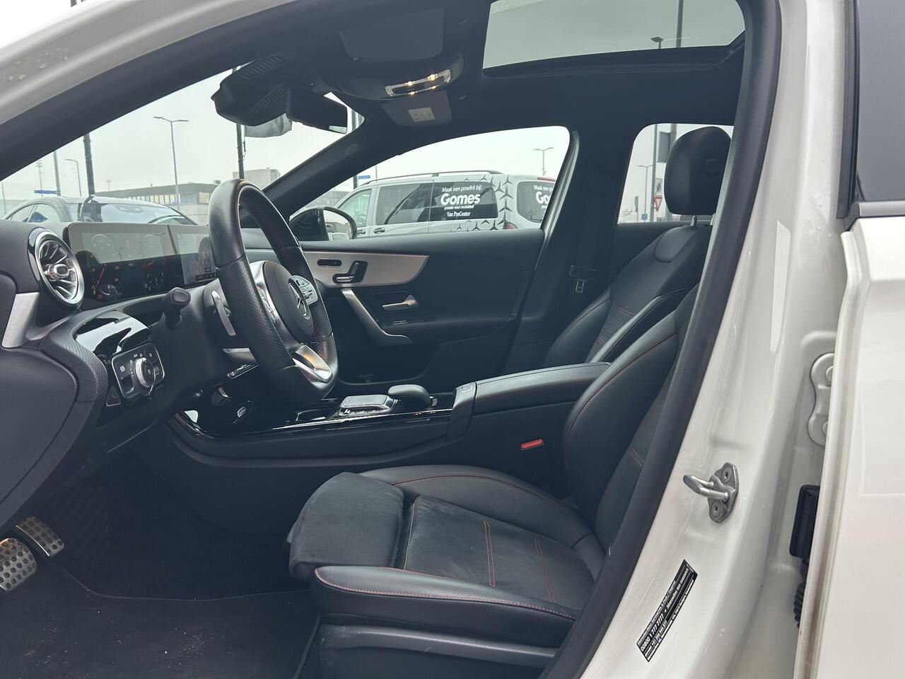 Mercedes-Benz A-KLASSE Limousine 180 AMG | Panoramadak | Cruise Control | Stoelverwarming