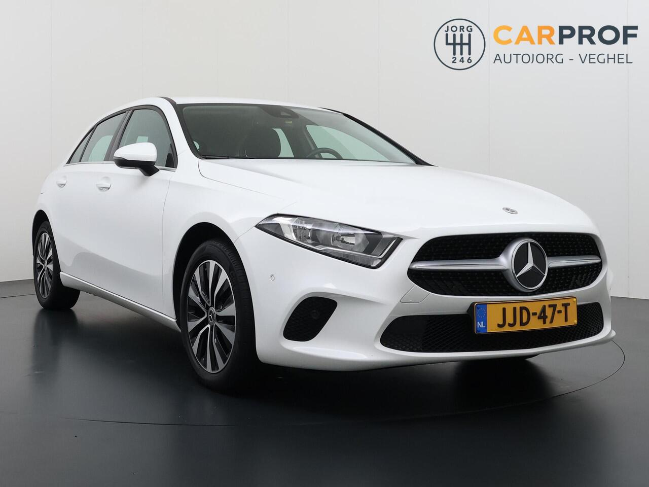 Mercedes-Benz A-KLASSE 250 e SOH 97% | Navigatie | Sfeerverlichting | Stuurverwarming | Carplay | Stoelverwarming |