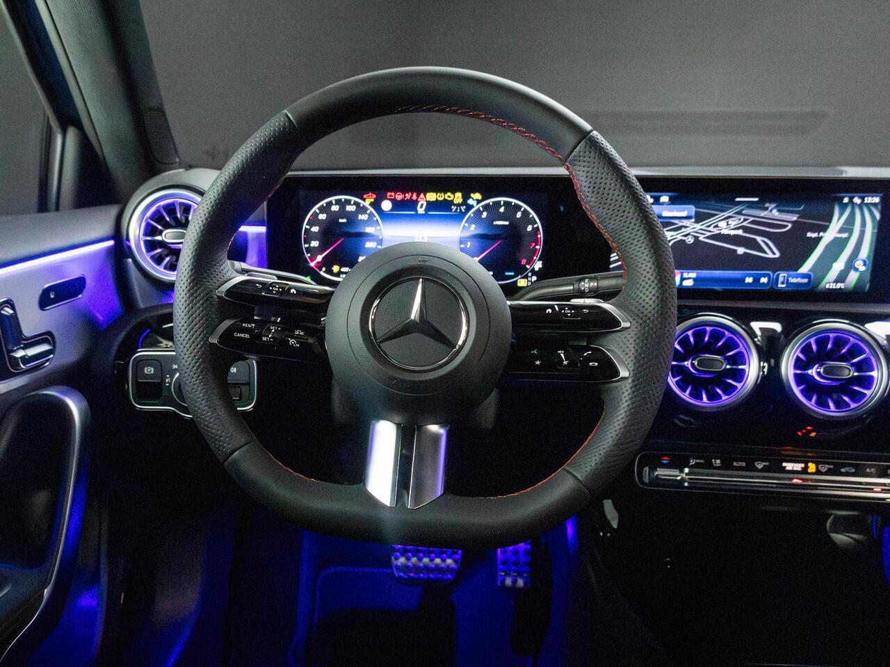 Mercedes-Benz A-KLASSE Hatchback 180 Star Edition LIMITED