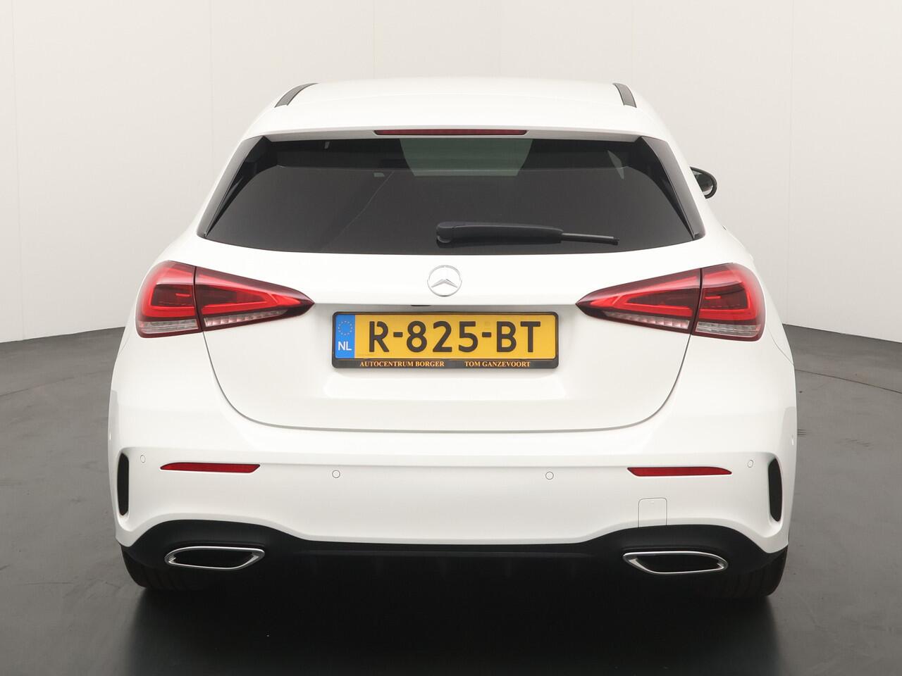 Mercedes-Benz A-KLASSE 180 Automaat BussSolution AMG 18"LM /Clima/Cruise/Camera