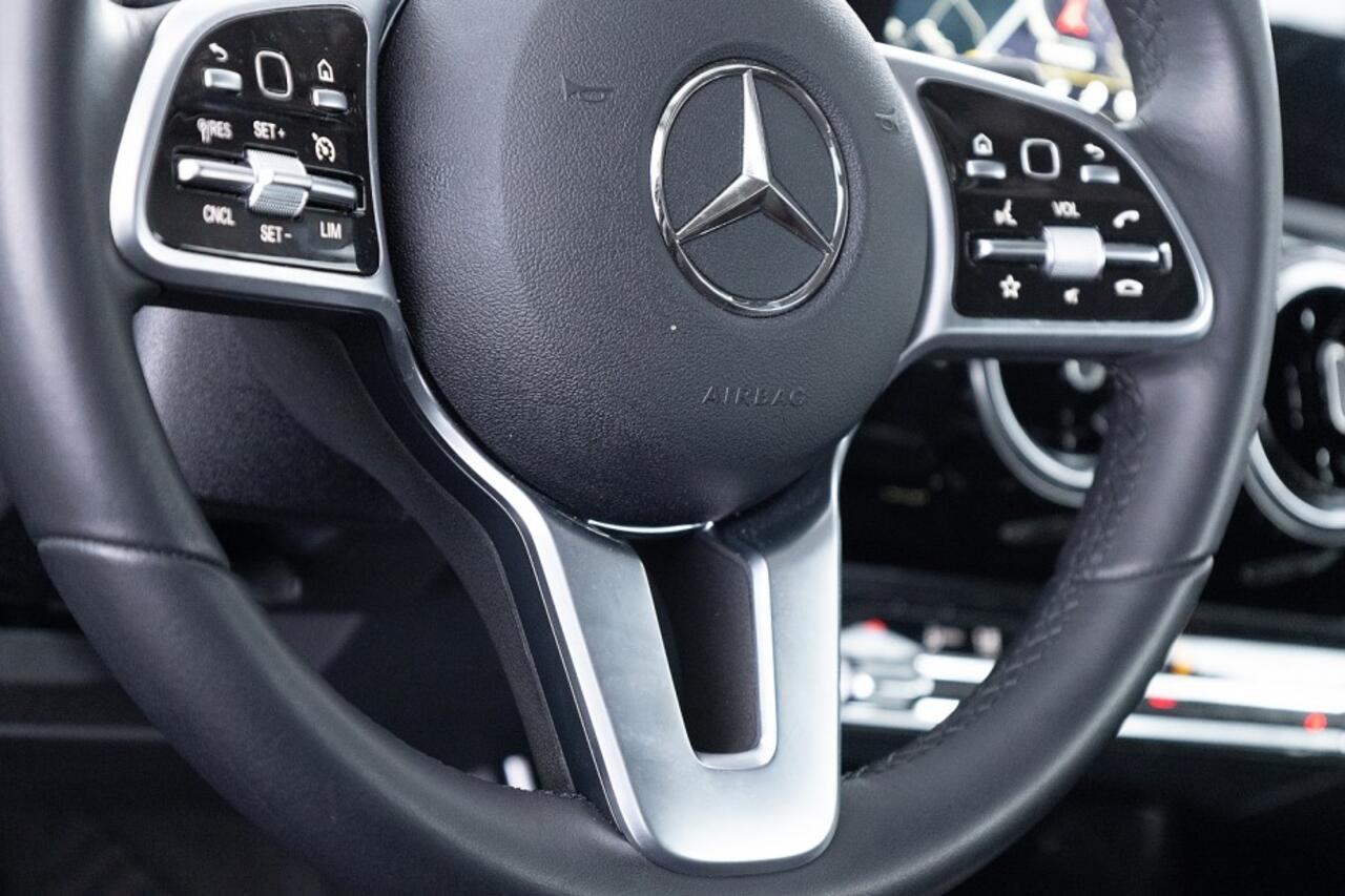 Mercedes-Benz A-KLASSE 250 e Progressive | NAVI | Half LEDER | Automaat | PHEV