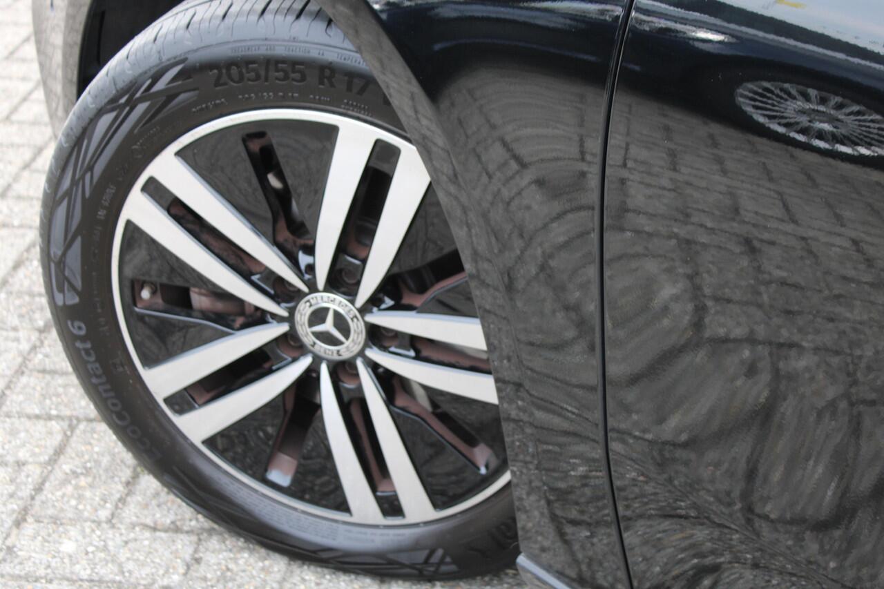 Mercedes-Benz A-KLASSE 200 AUT7 Business Solution Luxury LEDER SFEER WIDESCREEN NL AUTO