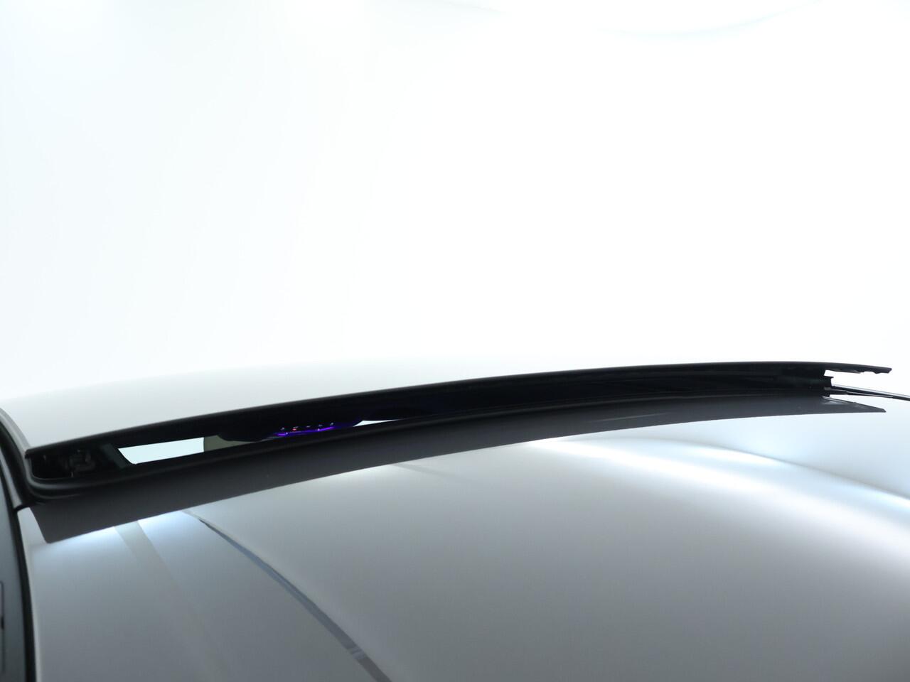 Mercedes-Benz A-KLASSE 250 e Business Solution AMG | Trekhaak | Nightpakket | Premium Plus pakket | Parkeerpakket met 360°-camera | Dodehoekassistent | KEYLESS GO-comfortpakket | Extra USB-poorten | Spiegelpakket | Head-up display |