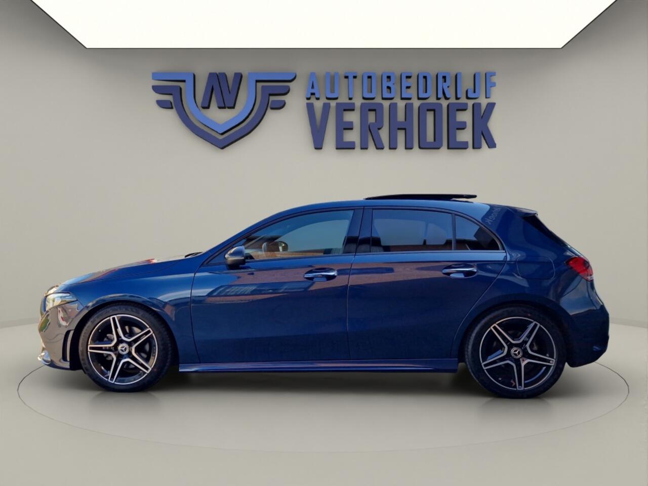 Mercedes-Benz A-KLASSE 180 Business Solution AMG Panodak - Sfeer Verlichting - LED