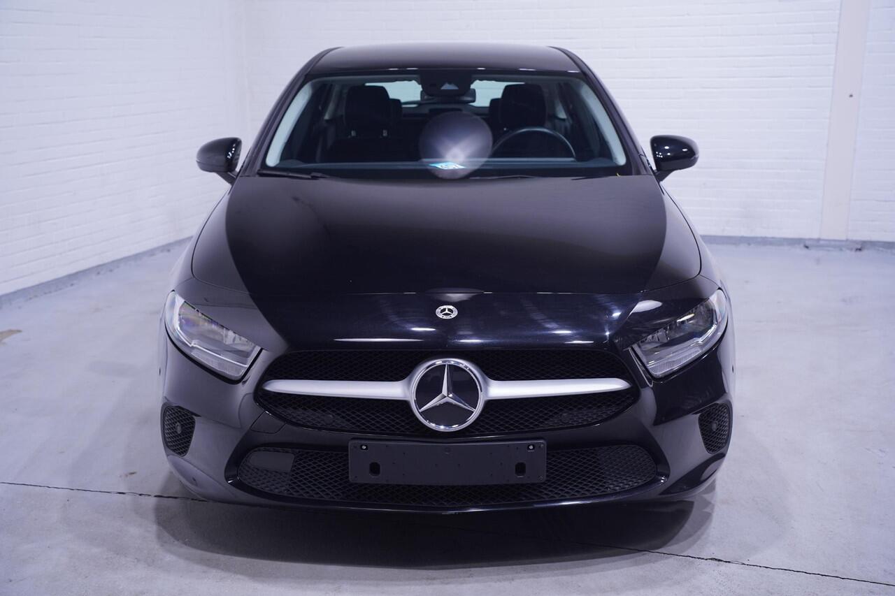 Mercedes-Benz A-KLASSE 180d Design Navi Camera Stoelverwarming PDC v+a