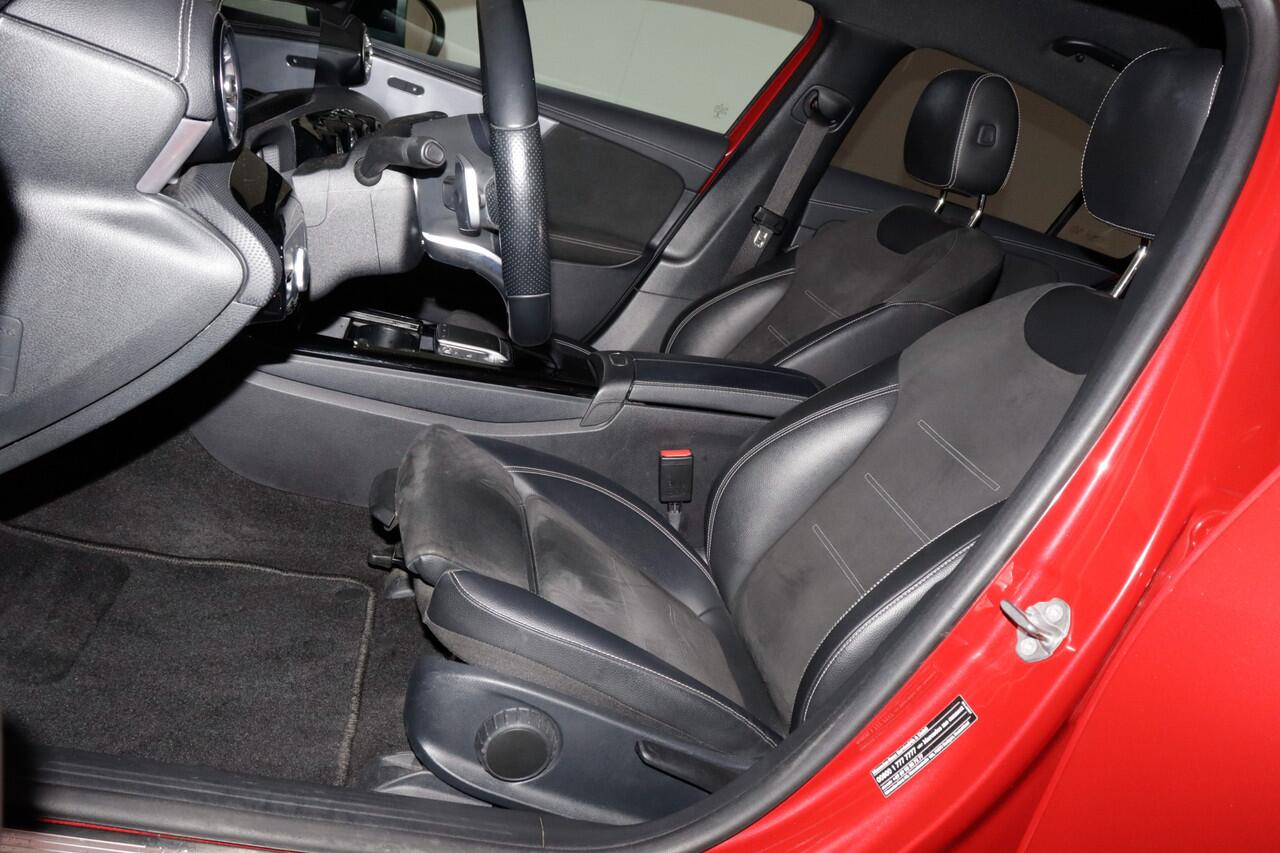 Mercedes-Benz A-KLASSE 250 e AMG SOLUTION BURMESTER | AMBIENT LIGHT | CAMERA | CARPLAY | STOELVERW | DAB | LMV 18''