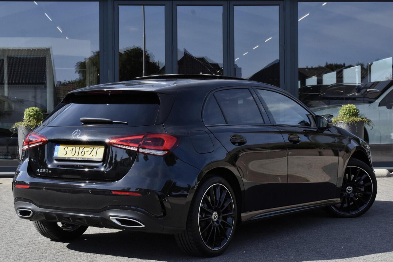 Mercedes-Benz A-KLASSE 250 e AMG Line Pano - CarPlay - Camera