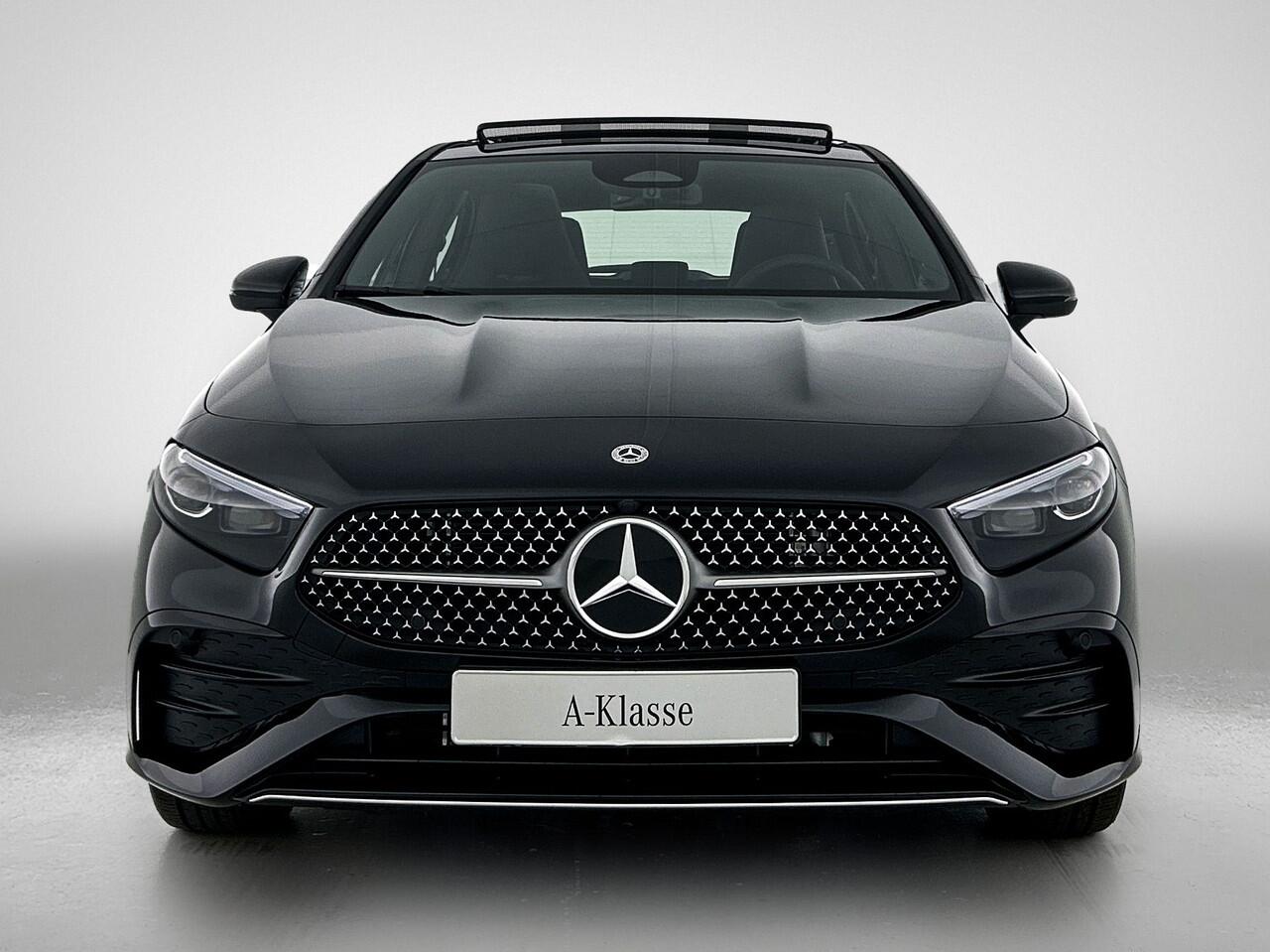 Mercedes-Benz A-KLASSE 250 e Business Solution AMG | Parkeerpakket met achteruitrijcamera | KEYLESS GO | MULTIBEAM LED | Sfeerverlichting | Extra USB-poorten | Stoelverwarming voor | Licht- en zicht pakket |