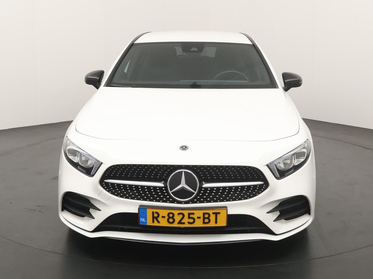Mercedes-Benz A-KLASSE 180 Automaat BussSolution AMG 18"LM /Clima/Cruise/Camera