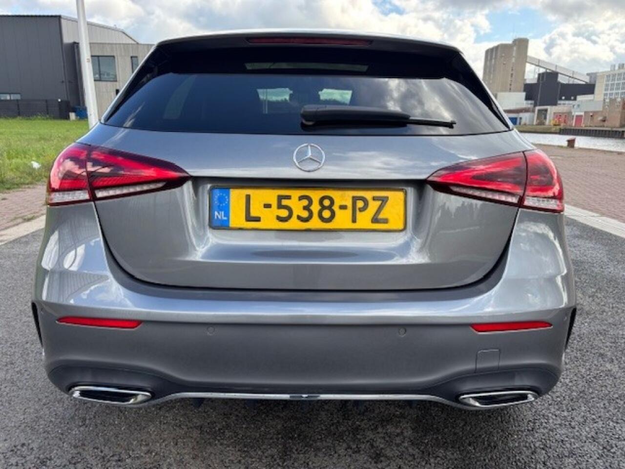 Mercedes-Benz A-KLASSE 200 AMG line