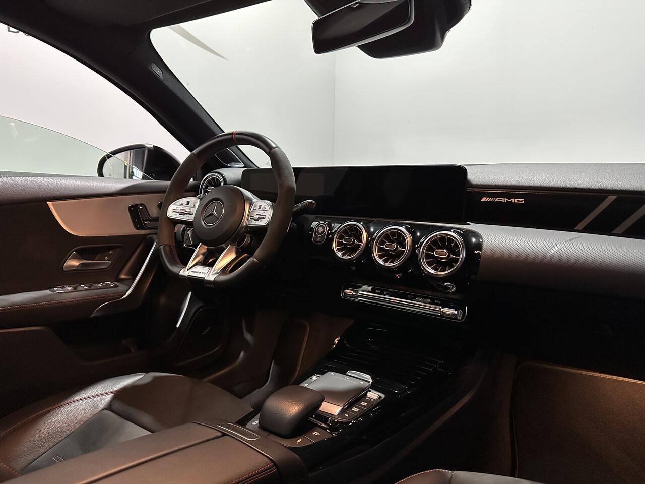Mercedes-Benz A-KLASSE AMG 45 S 4MATIC+ - Pano - HUD - Burmester Audio - Carplay