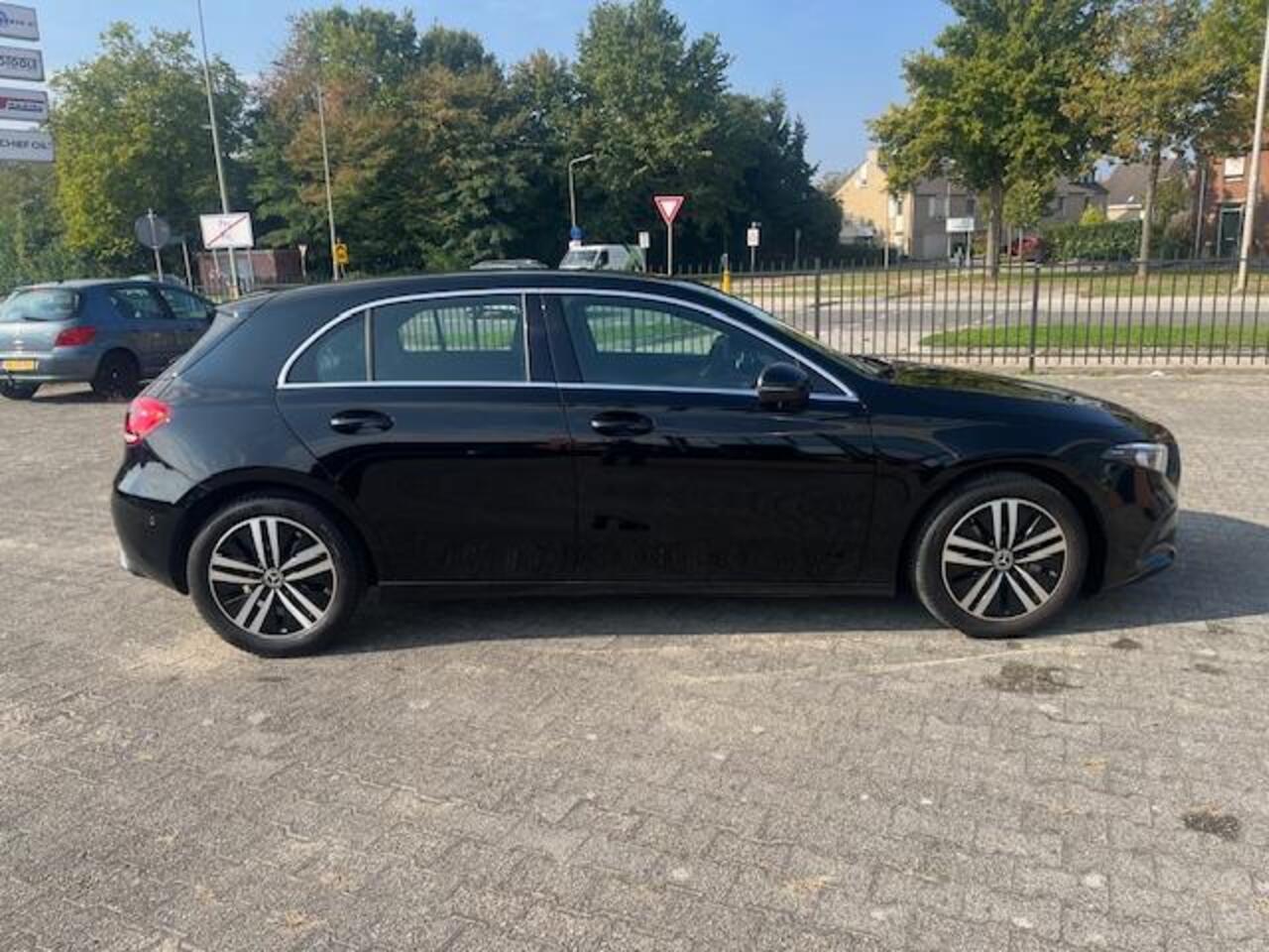 Mercedes-Benz A-KLASSE 200 weinig km, carplay, half leder, 1 jaar Bovag