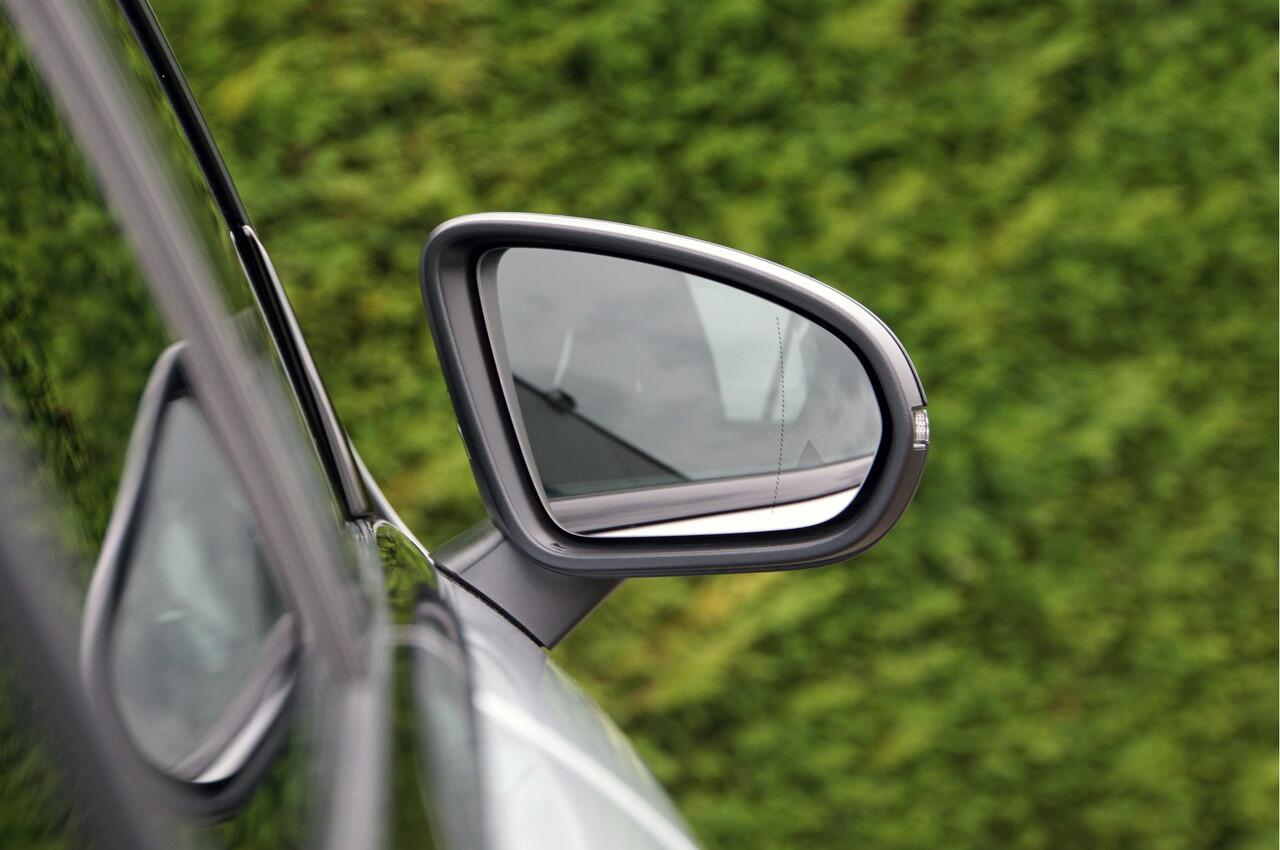 Mercedes-Benz A-KLASSE A 250 e AMG Line Night Facelift | Pano Carplay Distronic Sfeer