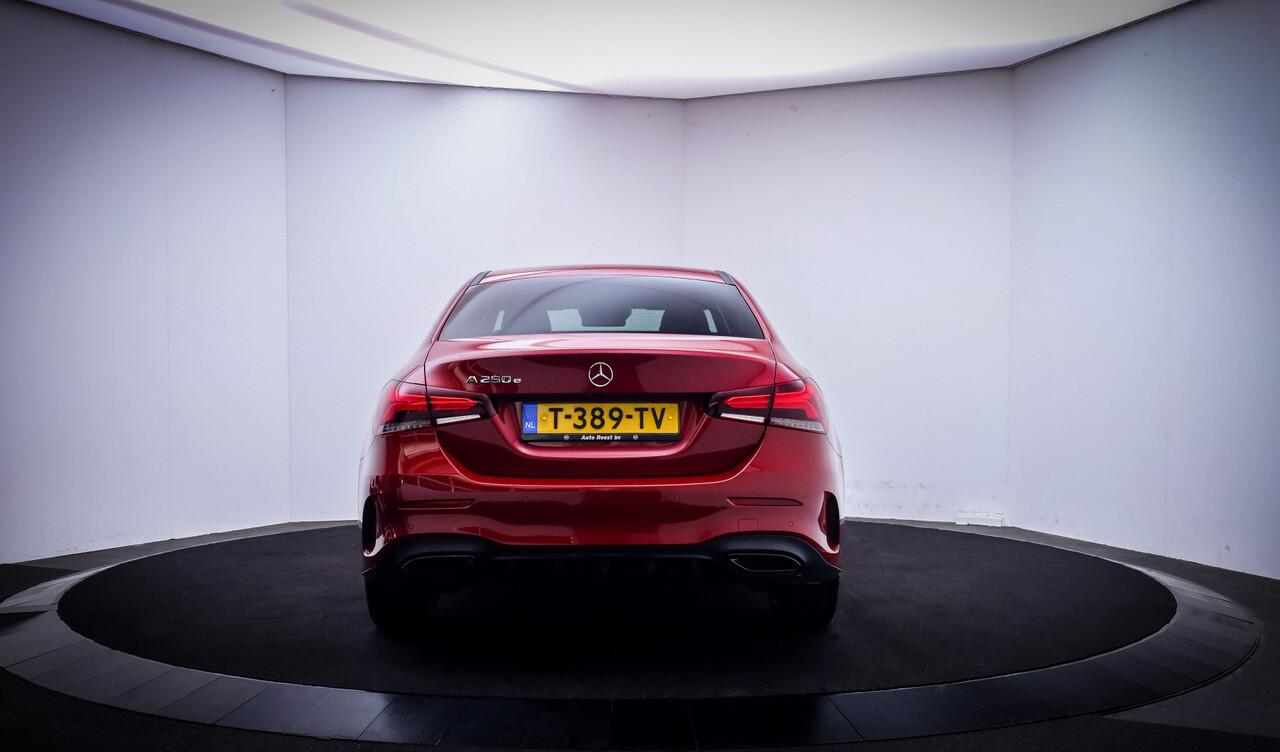 Mercedes-Benz A-KLASSE 250 e AMG SOLUTION BURMESTER | AMBIENT LIGHT | CAMERA | CARPLAY | STOELVERW | DAB | LMV 18''