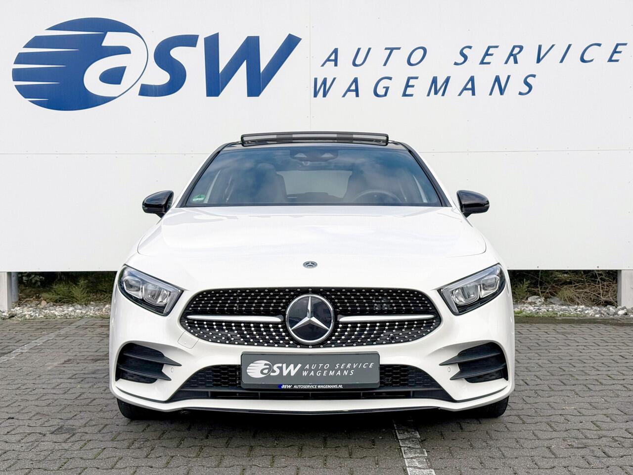 Mercedes-Benz A-KLASSE 250 e Business Solution AMG Limited | Pano | Ambient Light | Camera | LED | MBUX | 19 inch