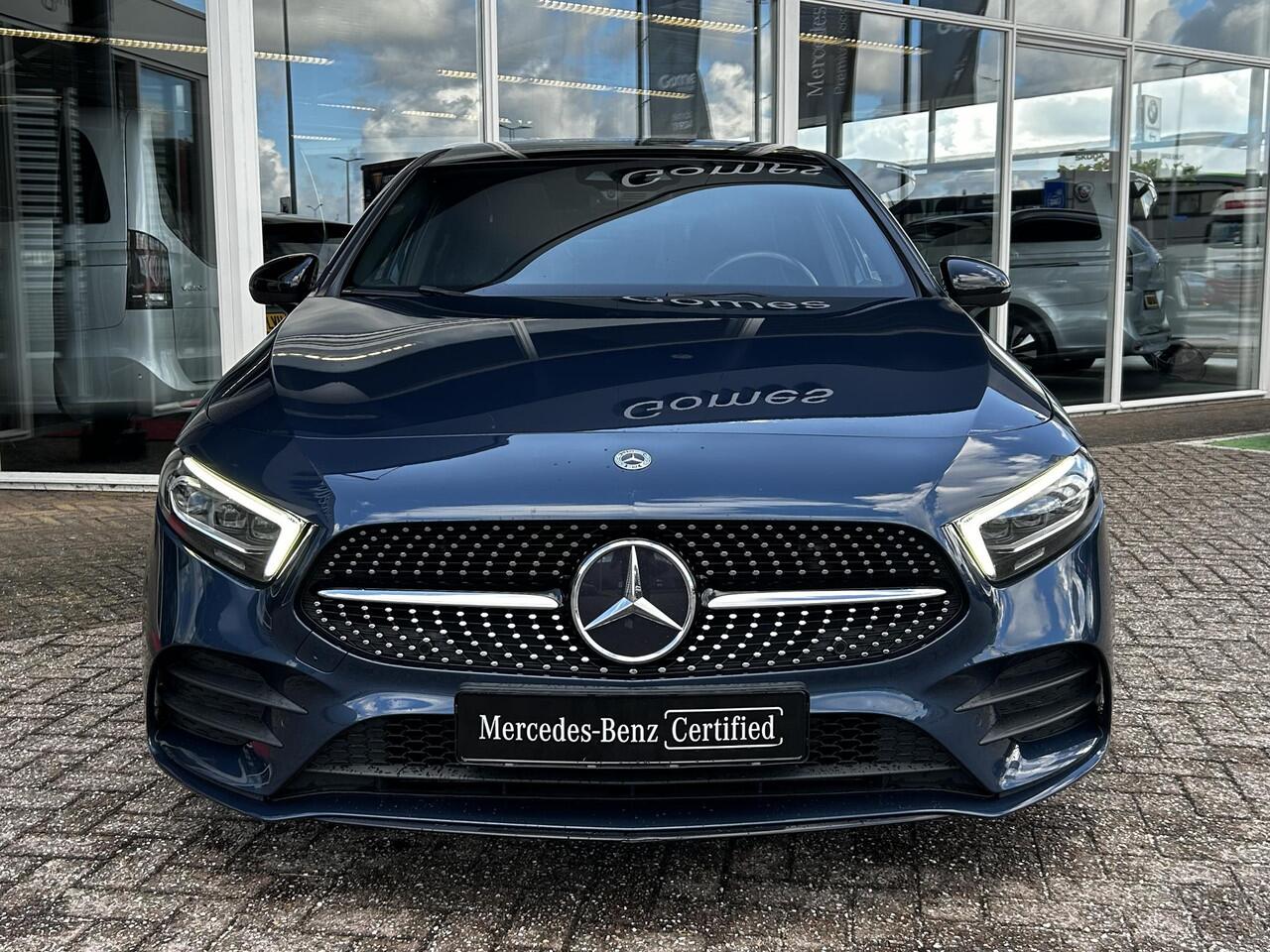 Mercedes-Benz A-KLASSE 180 Business Solution AMG | Panoramadak | Memory | Stoelverwarming