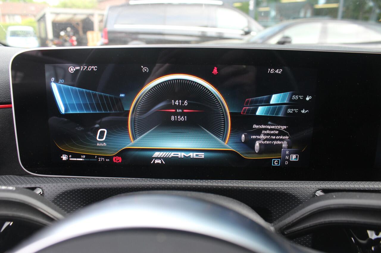 Mercedes-Benz A-KLASSE AMG 35 4MATIC - WIDESCREEN - ALCANTARA - CARPLAY - CAMERA -