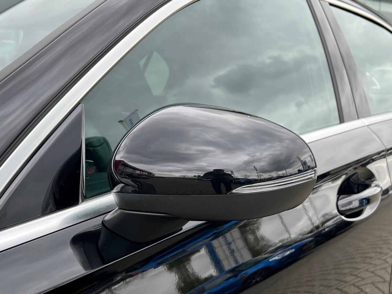 Mercedes-Benz A-KLASSE 200 AMG Line | MBUX | Cruise | Climate | Info Bas: 0492-588982 Info Bas: 0492-588982 Whatsapp: 0492588988