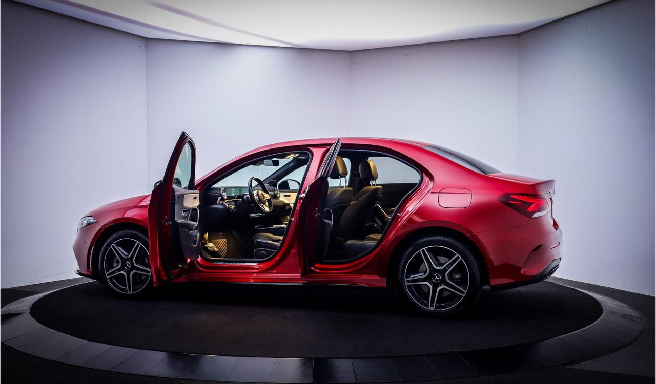 Mercedes-Benz A-KLASSE 250 e AMG SOLUTION BURMESTER | AMBIENT LIGHT | CAMERA | CARPLAY | STOELVERW | DAB | LMV 18''