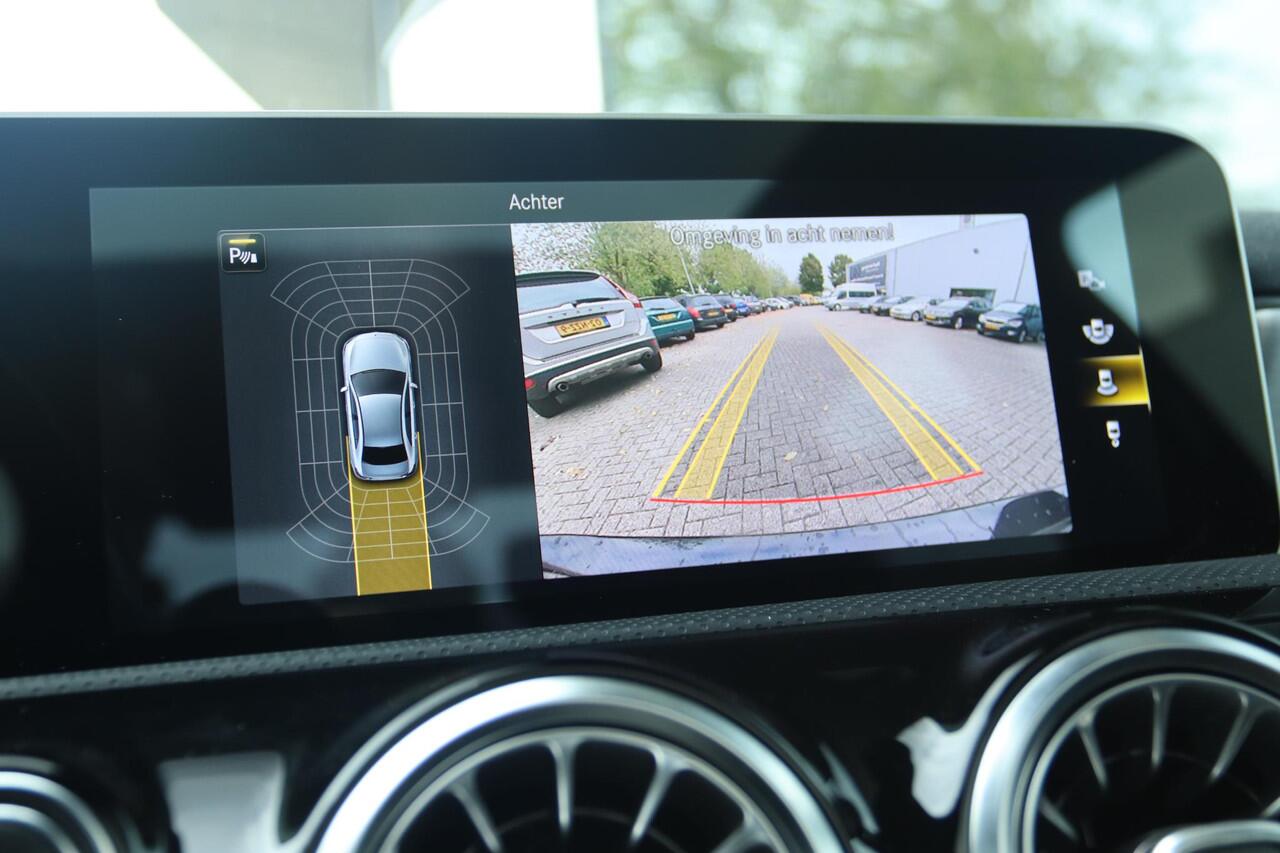 Mercedes-Benz A-KLASSE 250E BUSINESS SOLUTION AMG LIMITED | PANO | KEY-LESS | CARPLAY | TREKHAAK | CAMERA | MEMORY