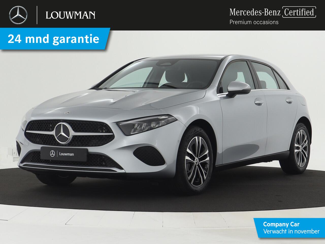 Mercedes-Benz A-KLASSE 250e Star Edition | Dodehoekassistent | Verwarmde stoelen vooraan | Spiegelpakket | Parkeerpakket met achteruitrijcamera | Extra USB-poorten |