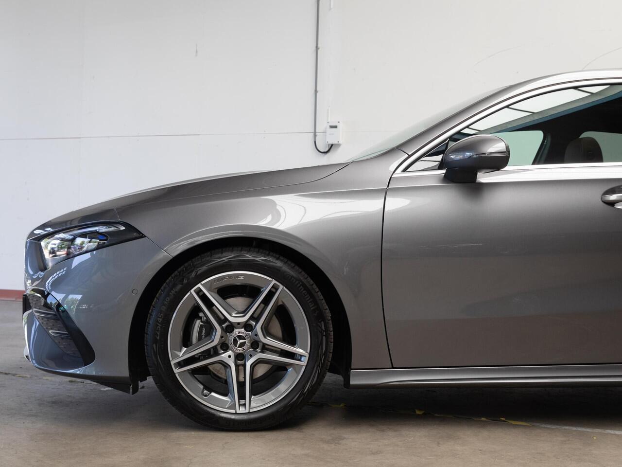 Mercedes-Benz A-KLASSE Limousine 180 Business Solution AMG