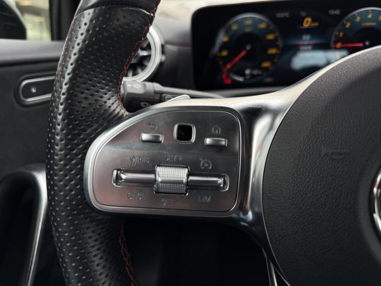 Mercedes-Benz A-KLASSE 250 e AMG | Navi | Sfeer | Camera | Stoelverwarming