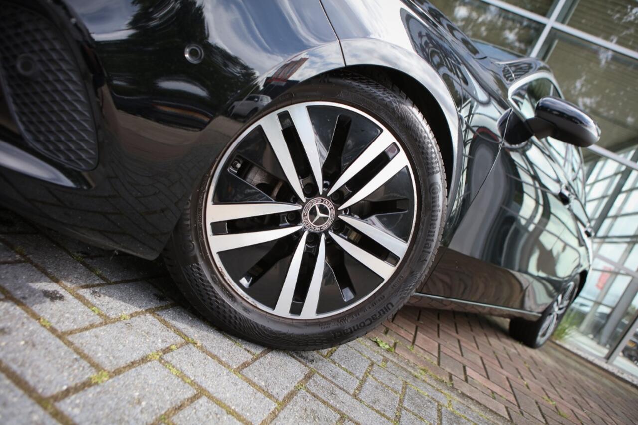 Mercedes-Benz A-KLASSE 200 Premium Plus