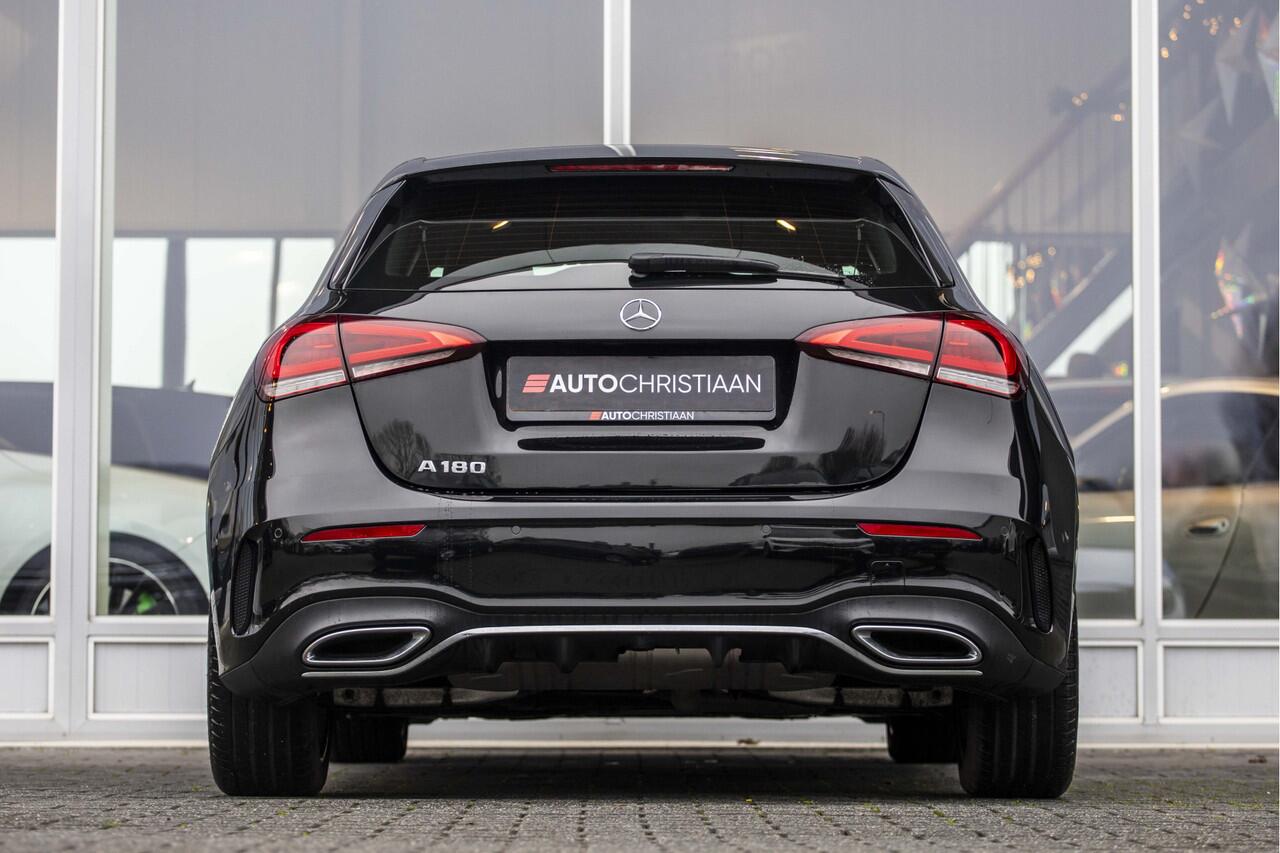 Mercedes-Benz A-KLASSE 180 AMG | LED | Carplay | NL