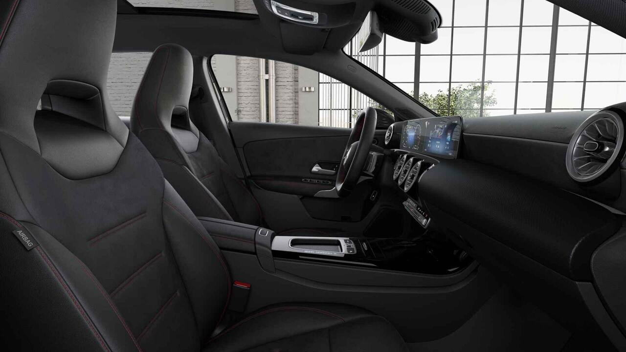 Mercedes-Benz A-KLASSE 250 e Business Solution AMG | Panoramaschuifdak | Stoelverwarming | Achteruitrijcamera | MULTIBEAM LED | 19"inch AMG velgen |