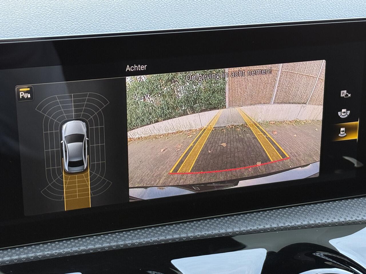 Mercedes-Benz A-KLASSE 250 e Business Solution AMG Limited | Widescreen | Camera