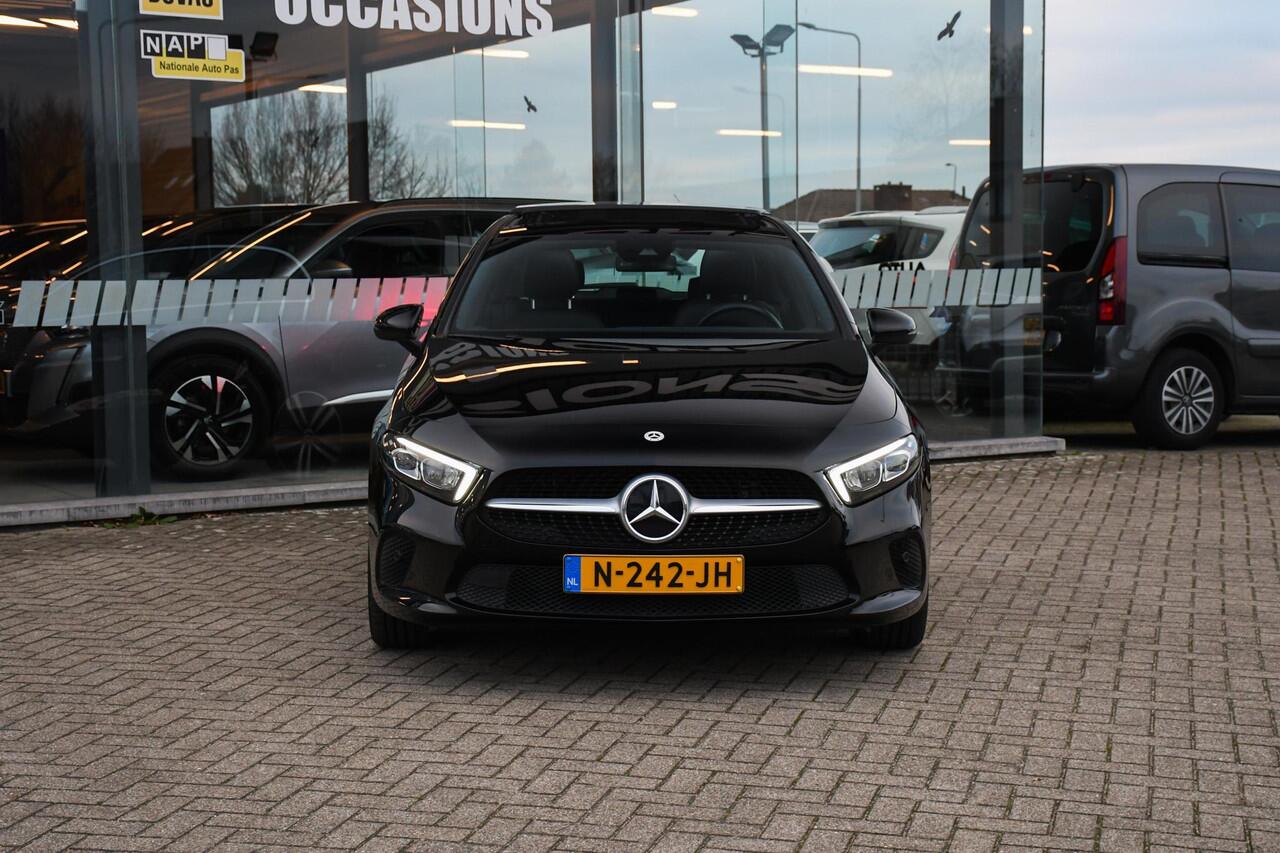 Mercedes-Benz A-KLASSE 250 e Business Solution Luxury Limited 1 EIGENAAR