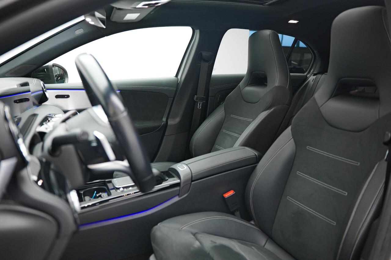 Mercedes-Benz A-KLASSE A250 e AMG Line |Pano|Ambient|Carplay|Dodehoek|