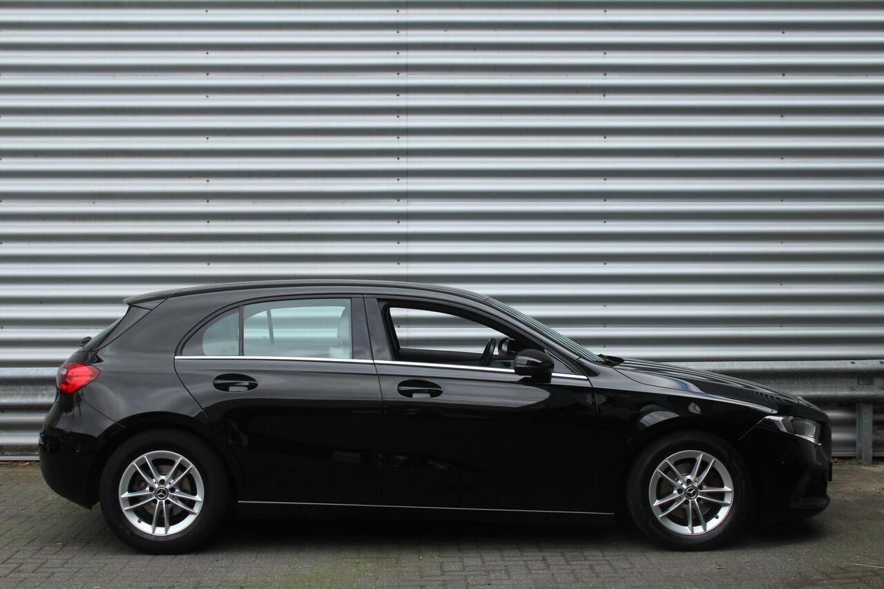Mercedes-Benz A-KLASSE 160 109pk Advantage Widescreen Leder Clima Cruise Navi Camera LMV