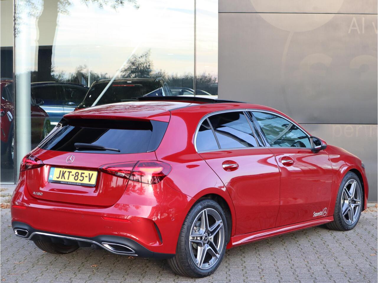 Mercedes-Benz A-KLASSE 180 Business Solution AMG