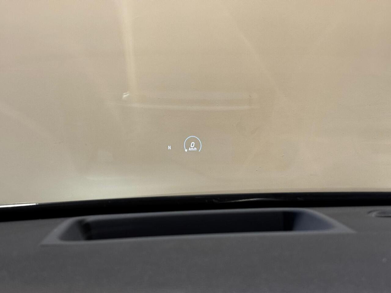 Mercedes-Benz A-KLASSE 250 e Business Solution AMG |Pano |Head-up |360° |Memory |Stoelverw. |Sfeer